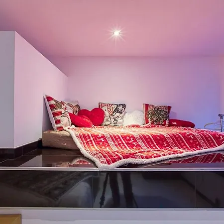 Joli Design * Bagneres-de-Luchon