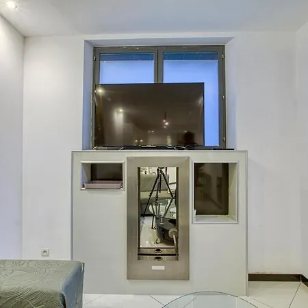 Joli Design Apartment
